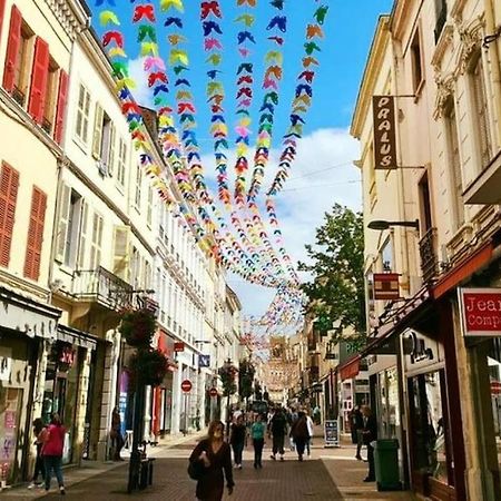 Bed and Breakfast Les Ateliers D'Art Roanne Exterior foto