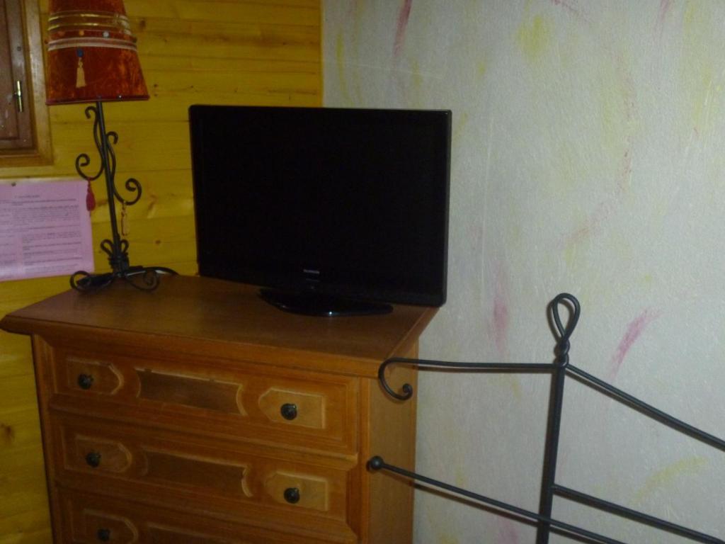 Bed and Breakfast Les Ateliers D'Art Roanne Habitación foto