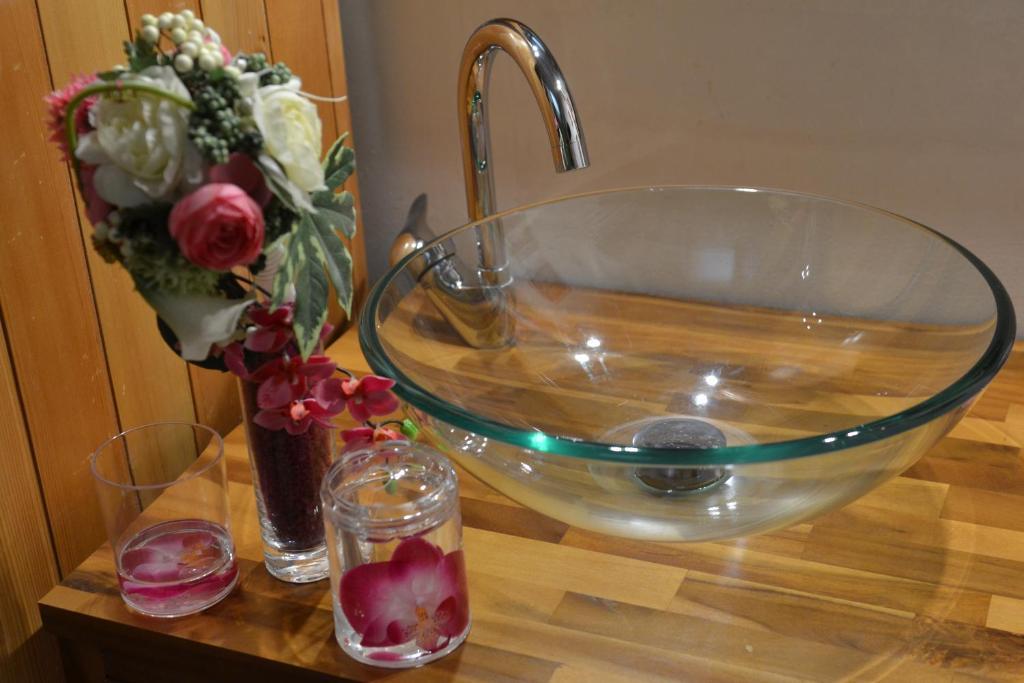 Bed and Breakfast Les Ateliers D'Art Roanne Exterior foto