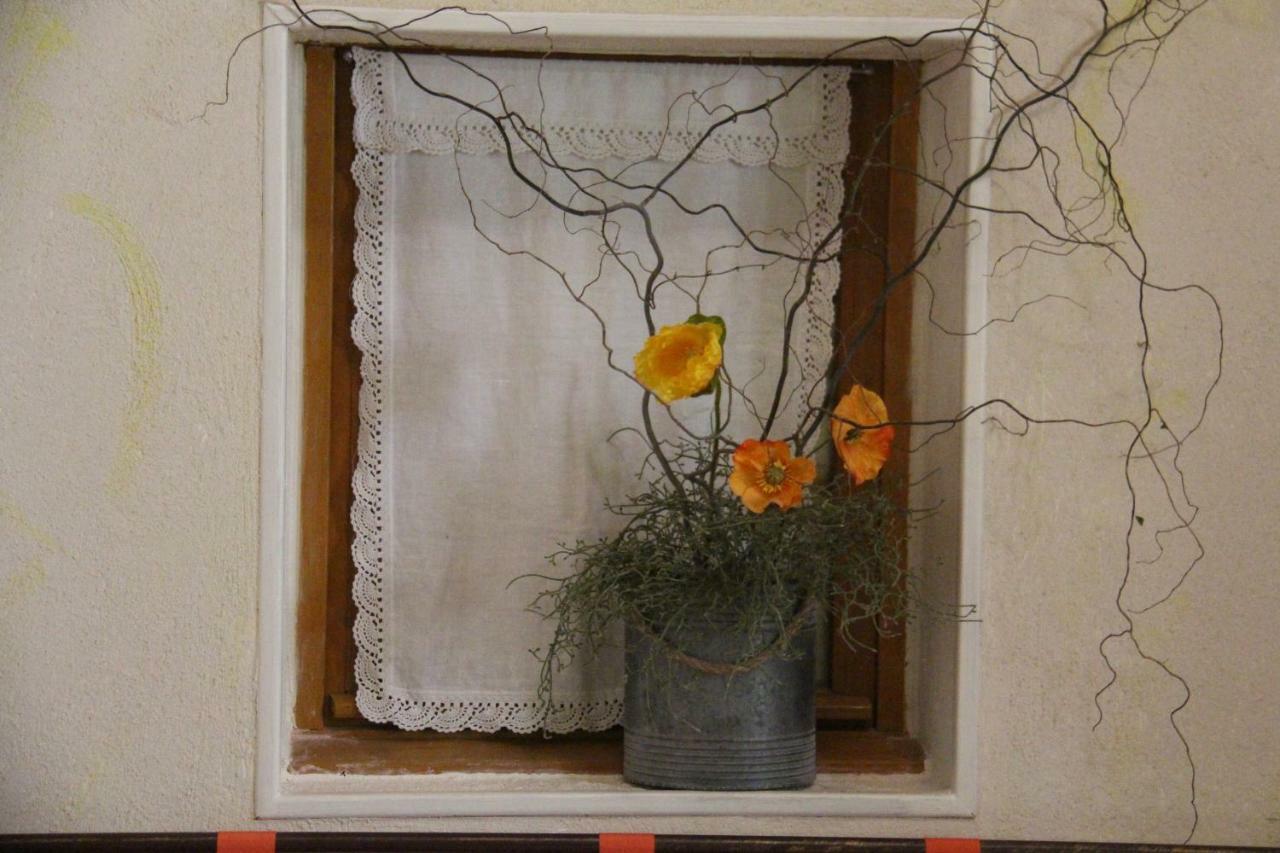 Bed and Breakfast Les Ateliers D'Art Roanne Exterior foto