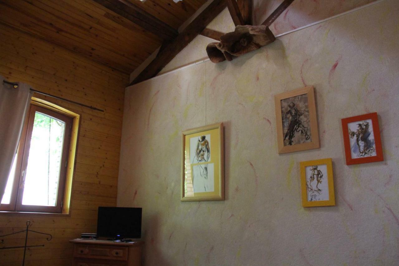 Bed and Breakfast Les Ateliers D'Art Roanne Exterior foto